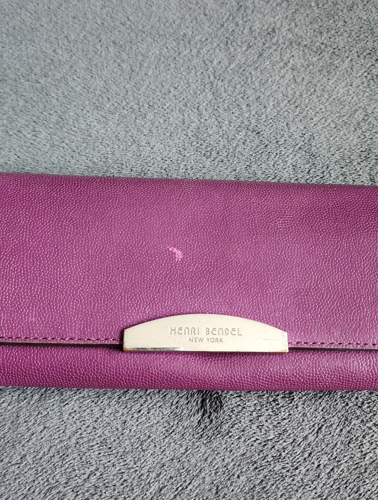 Henri Bendel West 57th Large Purple Leather Snap Wallet